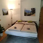 Trojer * Meran
