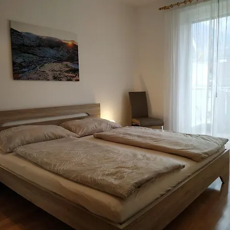 Appartement Trojer Meran